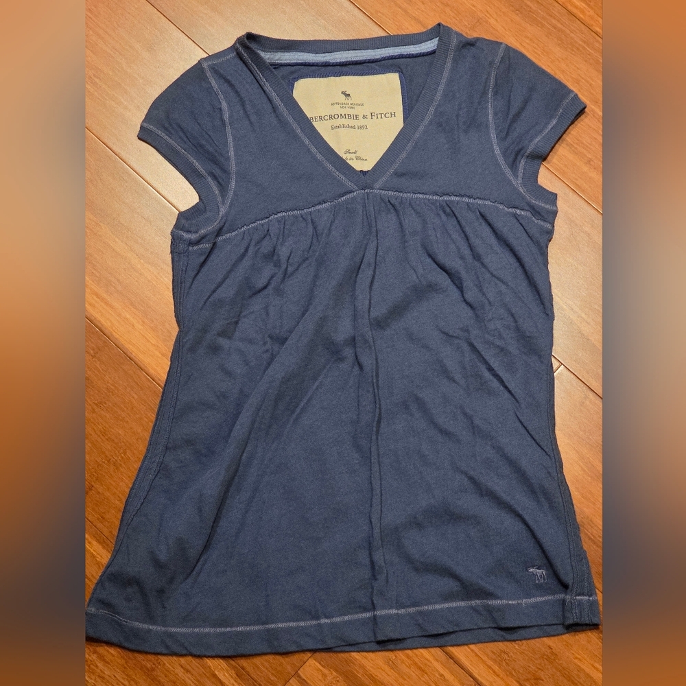 Abercrombie & Fitch Blue V-Neck Top